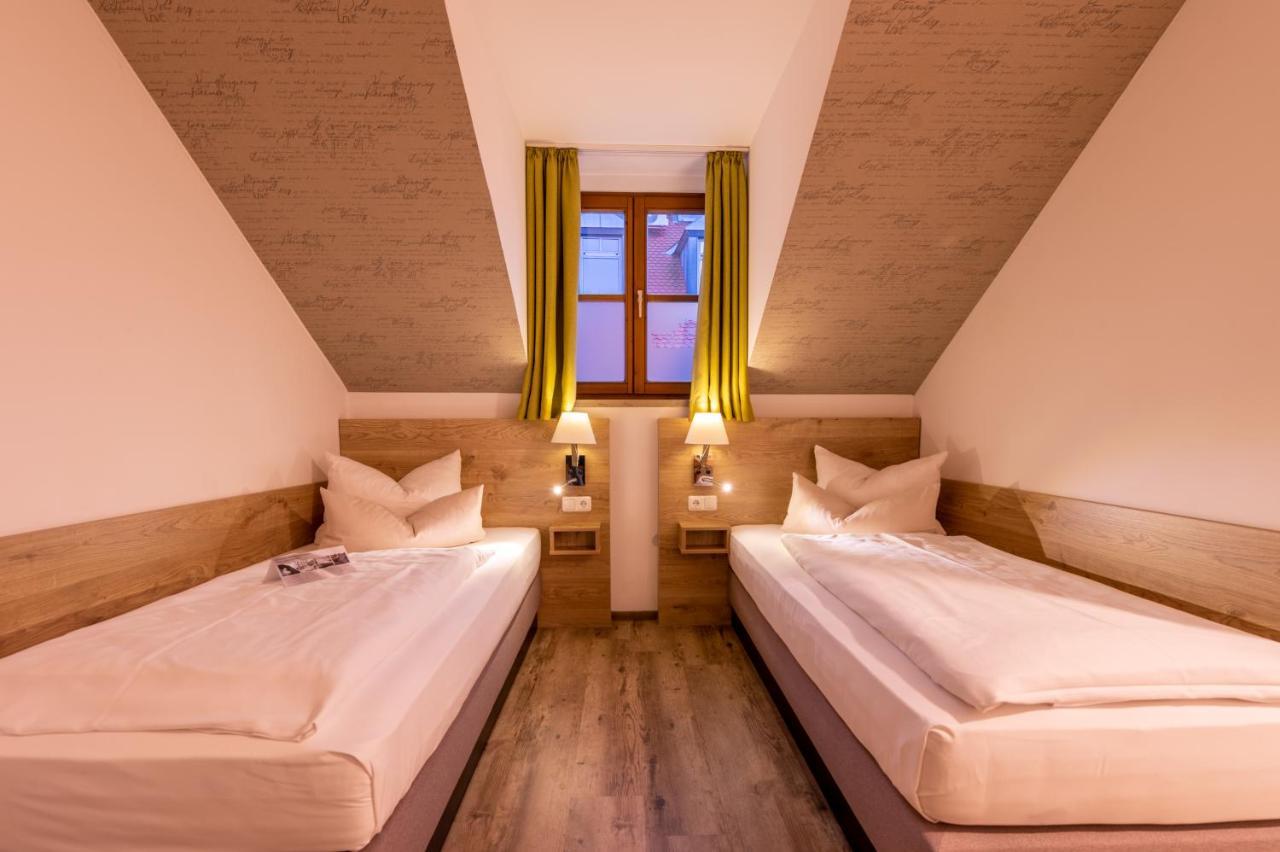 Zur Post Kuemmersbruck Hotel & Tiny Houses Exterior foto