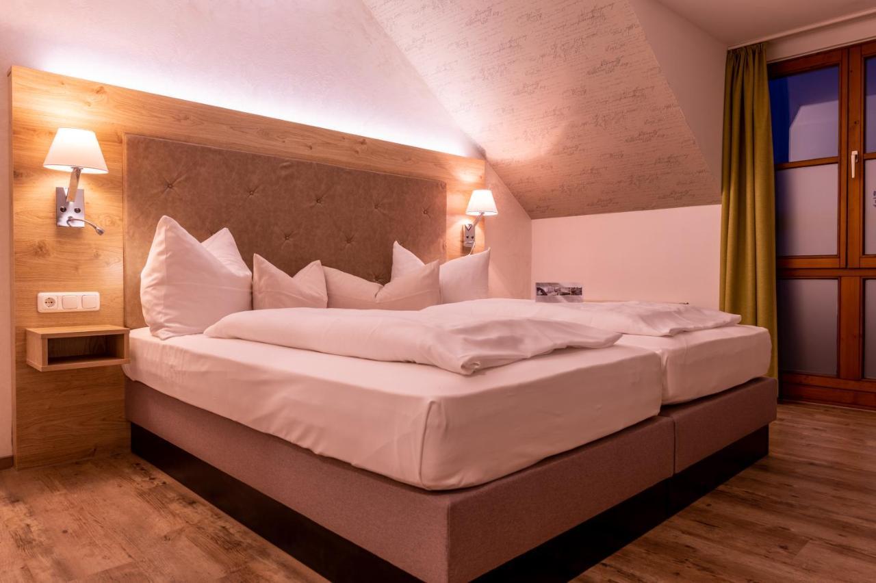 Zur Post Kuemmersbruck Hotel & Tiny Houses Exterior foto
